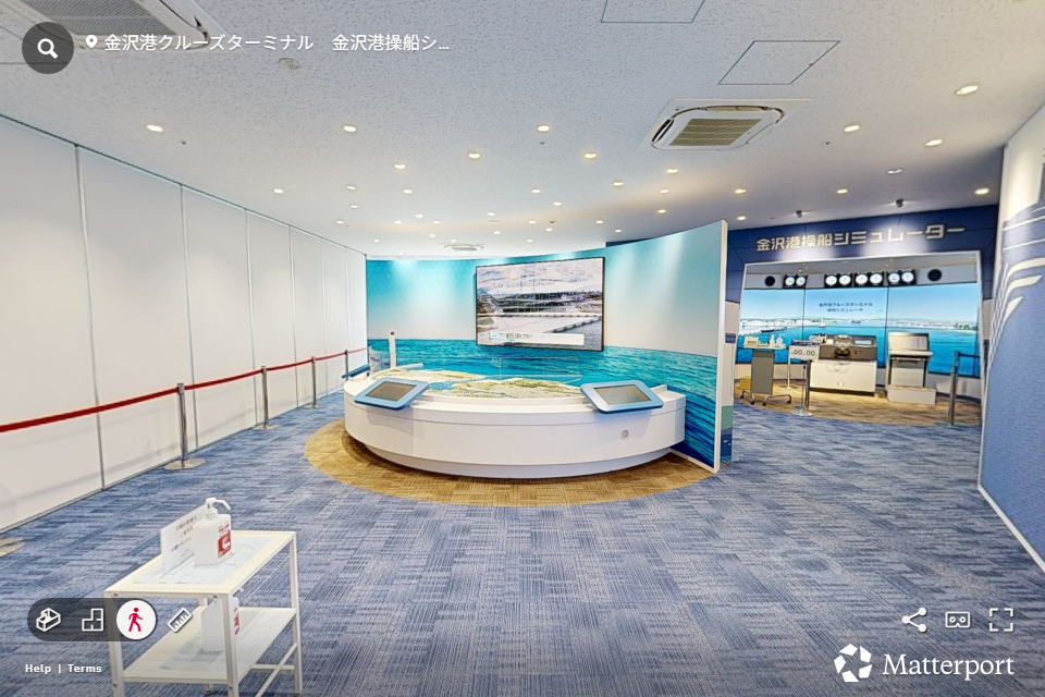 金沢港クルーズターミナル