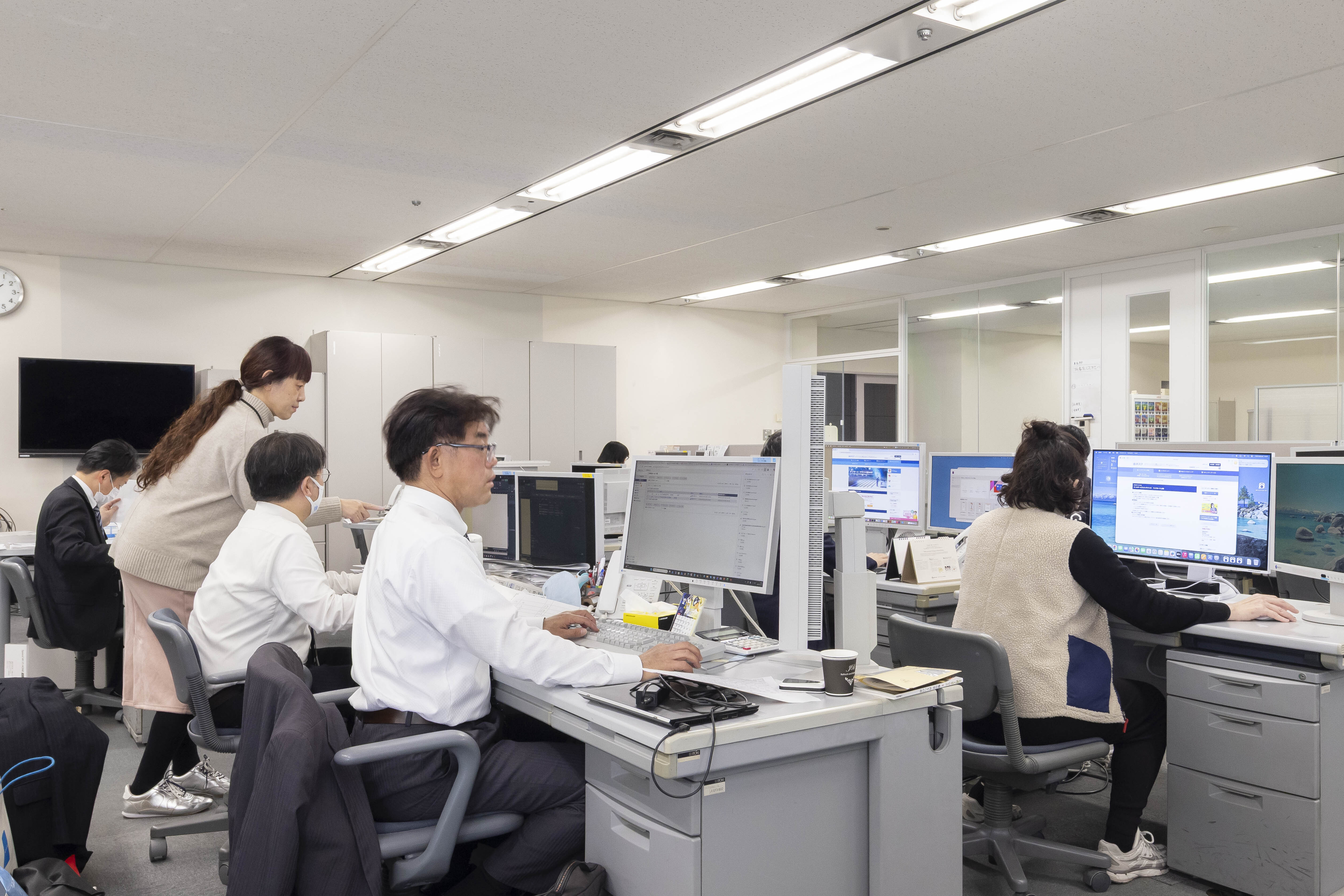 スタッフインタビュー